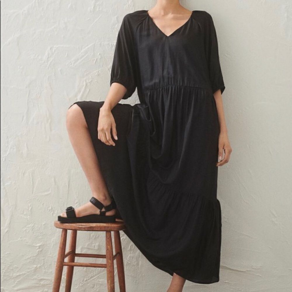Puff-sleeved dress H&M black new - Picture 3 of 6